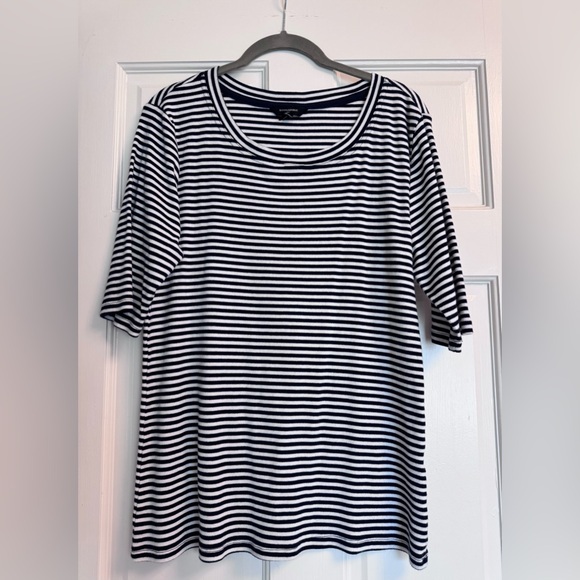 Banana Republic Factory Tops - NWOT Banana Republic Factory Ribbed Shirt (XL)